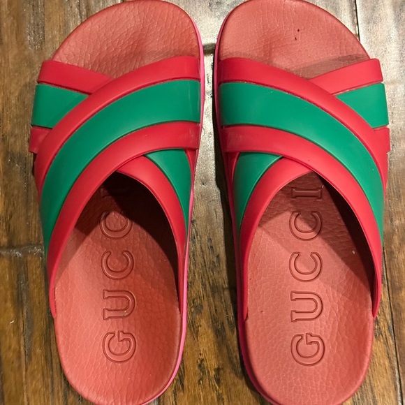 Gucci Slide Sandals 38